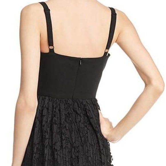 Black Halo Joliette Black Lace Maxi Dress Gown 2 - Picture 3 of 5